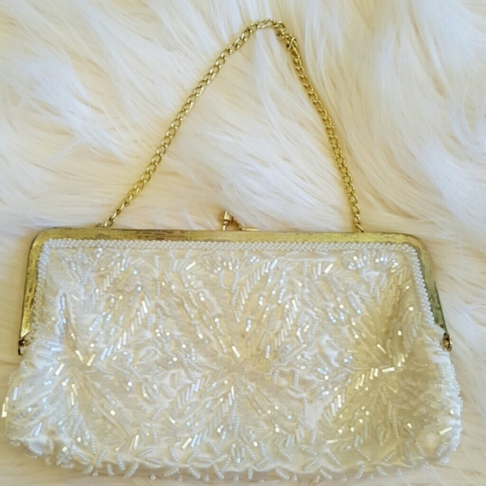 VINTAGE WALBORG CREAM (as is) PURSE